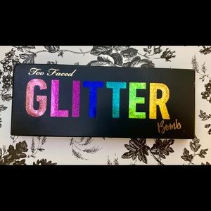BNIB Too Faced ‘Glitter Bomb’ Eyeshadow Palette